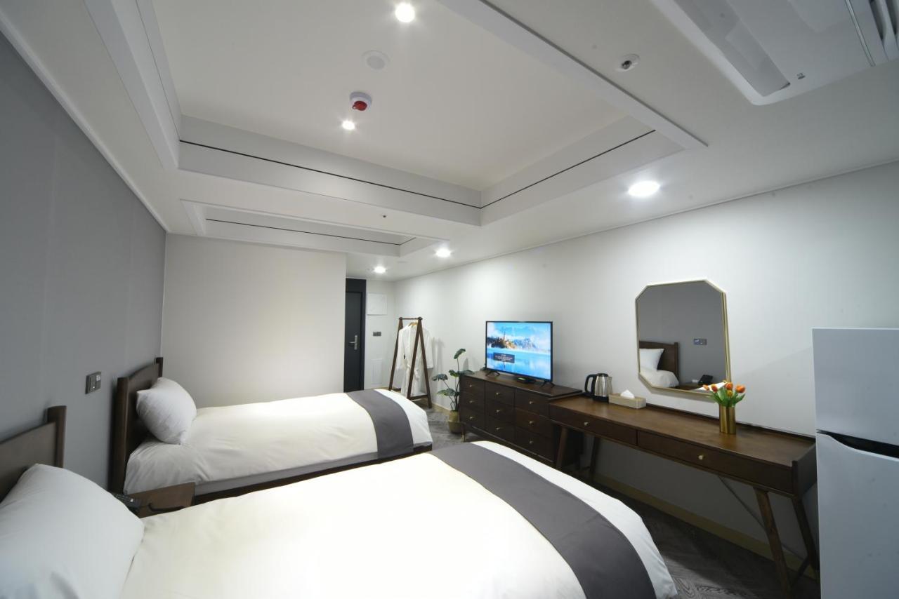 Haeundae Central Hotel Busan Esterno foto