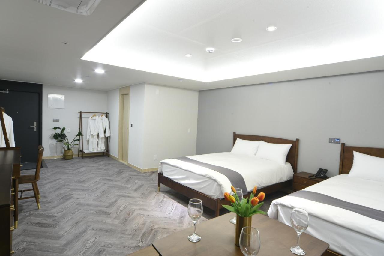 Haeundae Central Hotel Busan Esterno foto